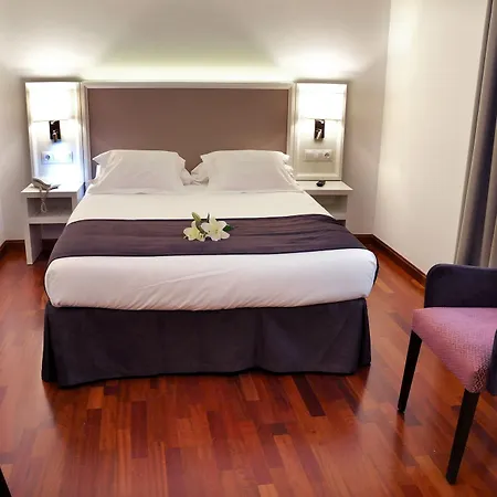 Maestranza Hotel